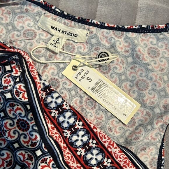 NWT Max Studio tank top size small - Picture 5 of 9